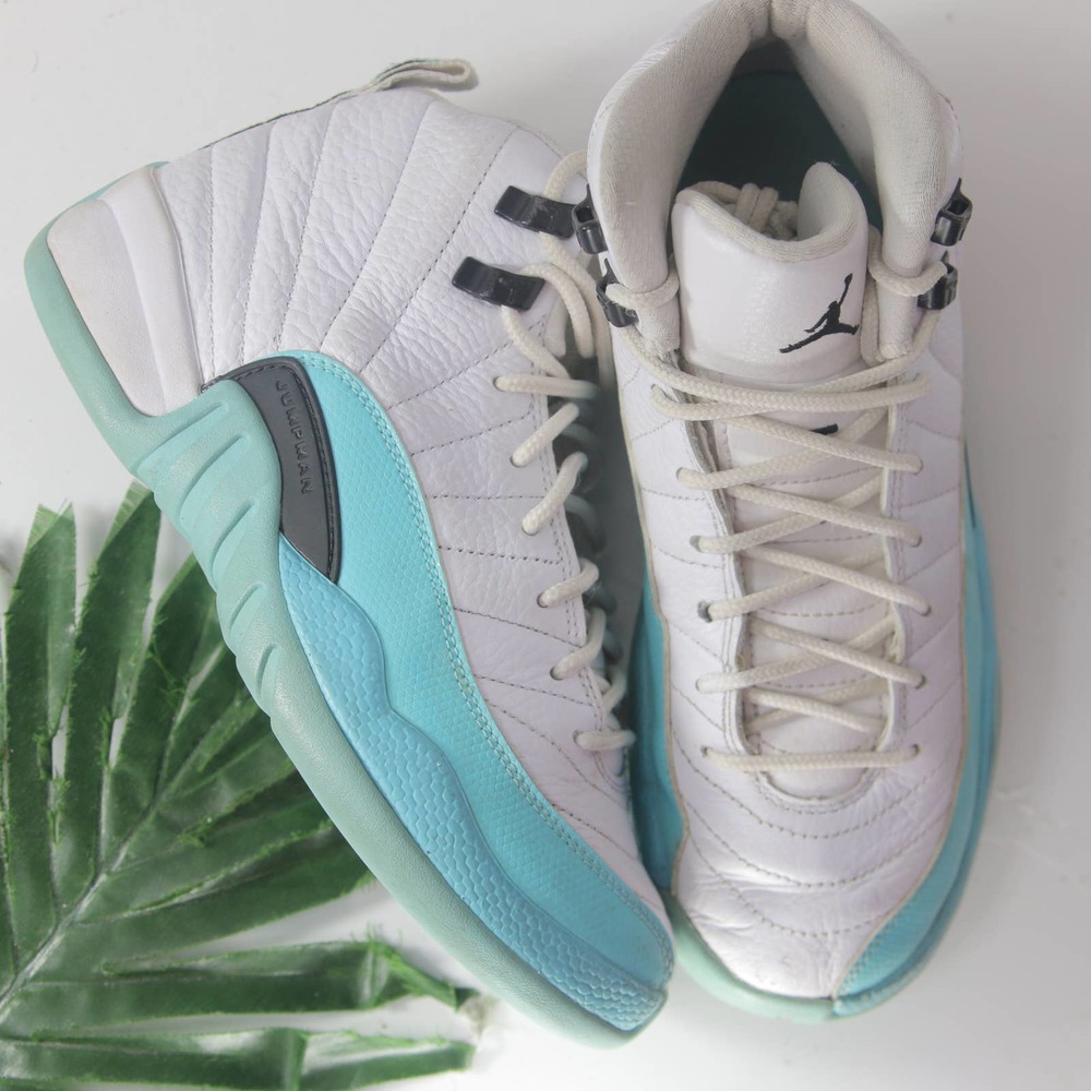 Nike Air Jordan 12 Blue Aqua White Sneaker 002321 size 5.5youth/7womens